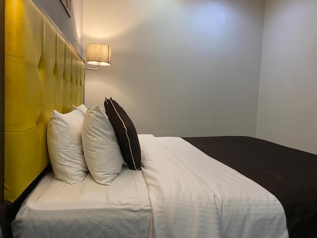 Hotel Mumbai House Airoli, نافي مومباي المظهر الخارجي الصورة