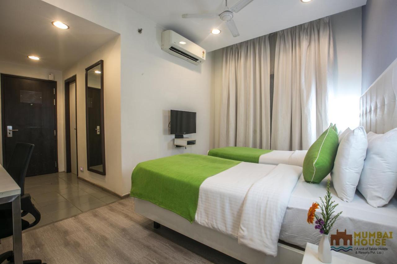 Hotel Mumbai House Airoli, نافي مومباي المظهر الخارجي الصورة